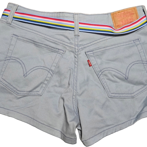 Levi's Light Blue Cargo Shorts with Colorful Belt - Picture 2 of 3
